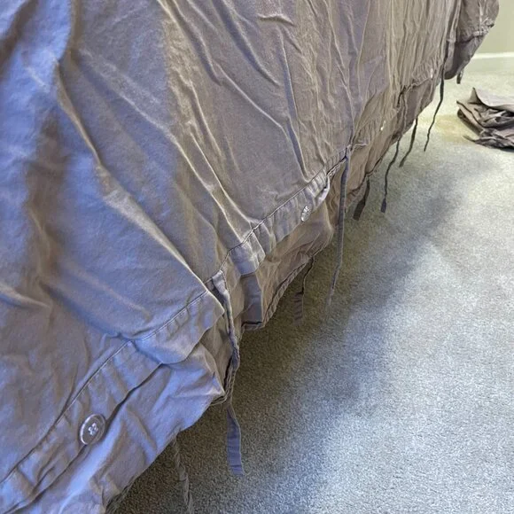 Pottery Barn Washed Cotton Full/Queen Duvet Set in Lavender - Picture 5 of 11